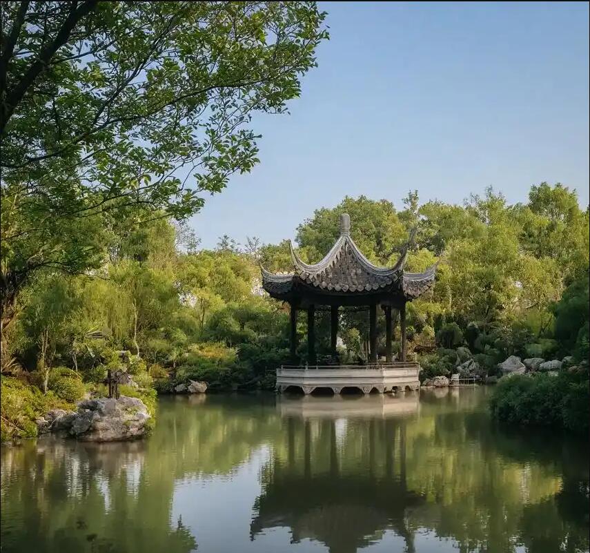 济源半芹餐饮有限公司